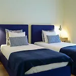 Near Marques Pombal Square Apartment *
