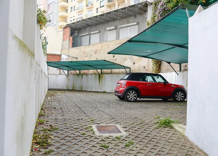 Lejlighed Near Marques Pombal Square